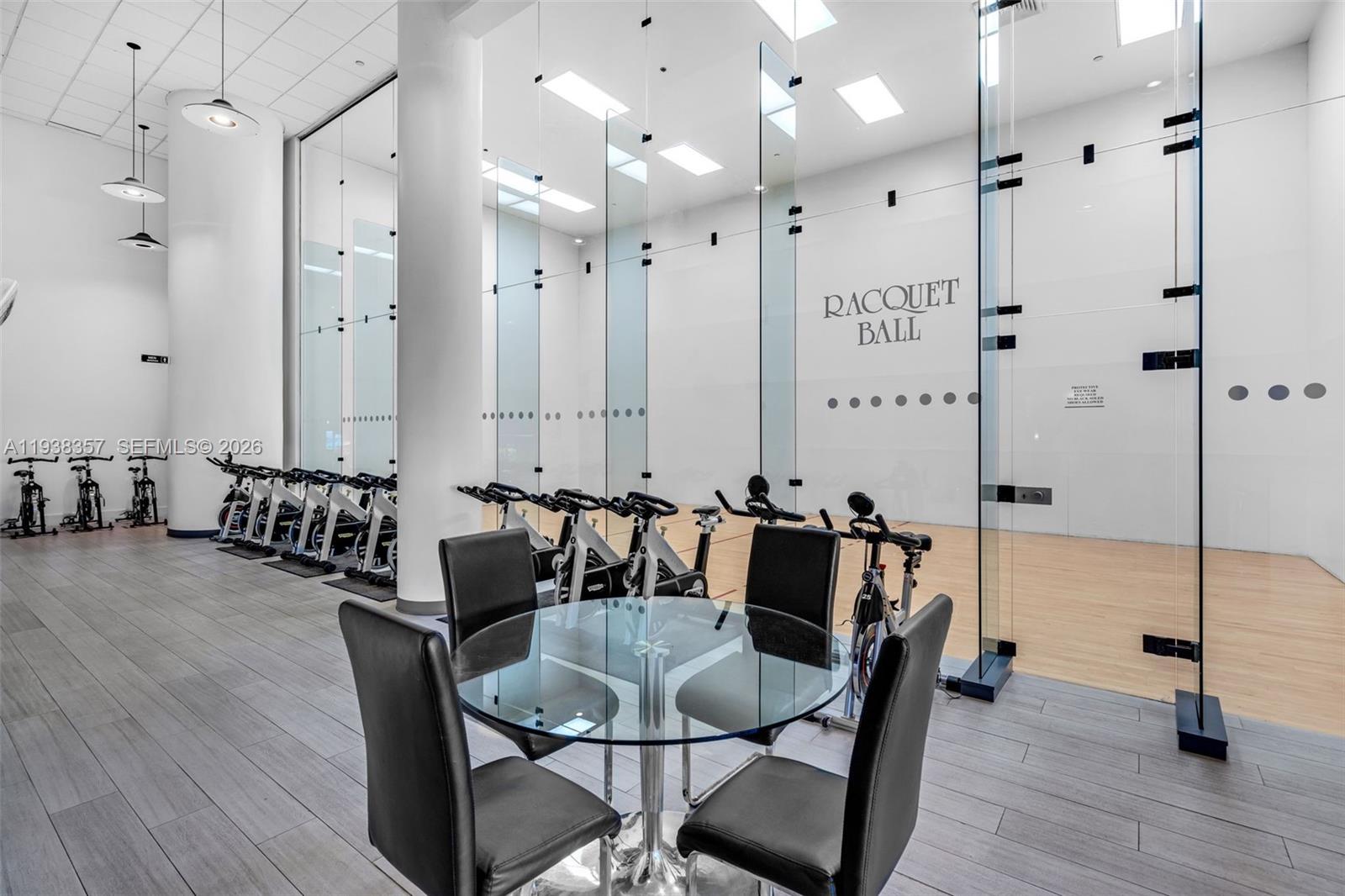 OCEANIA III CONDO - Residential