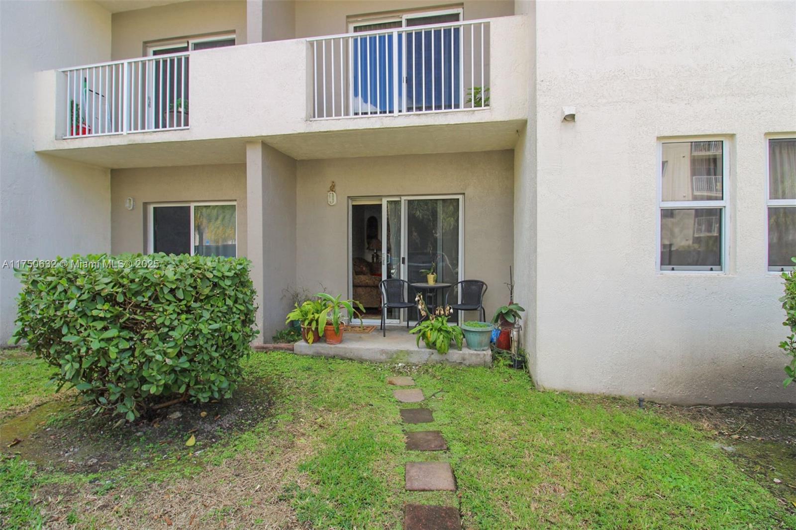 PARADISE POINTE CONDO - Residential