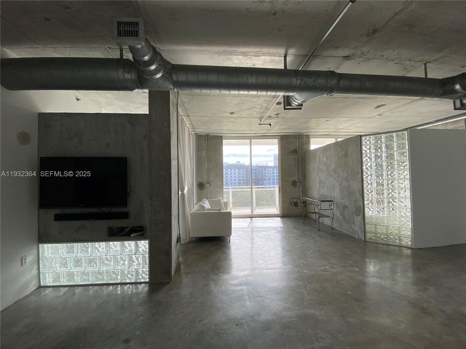 THE YORKER CONDO - Residential Lease