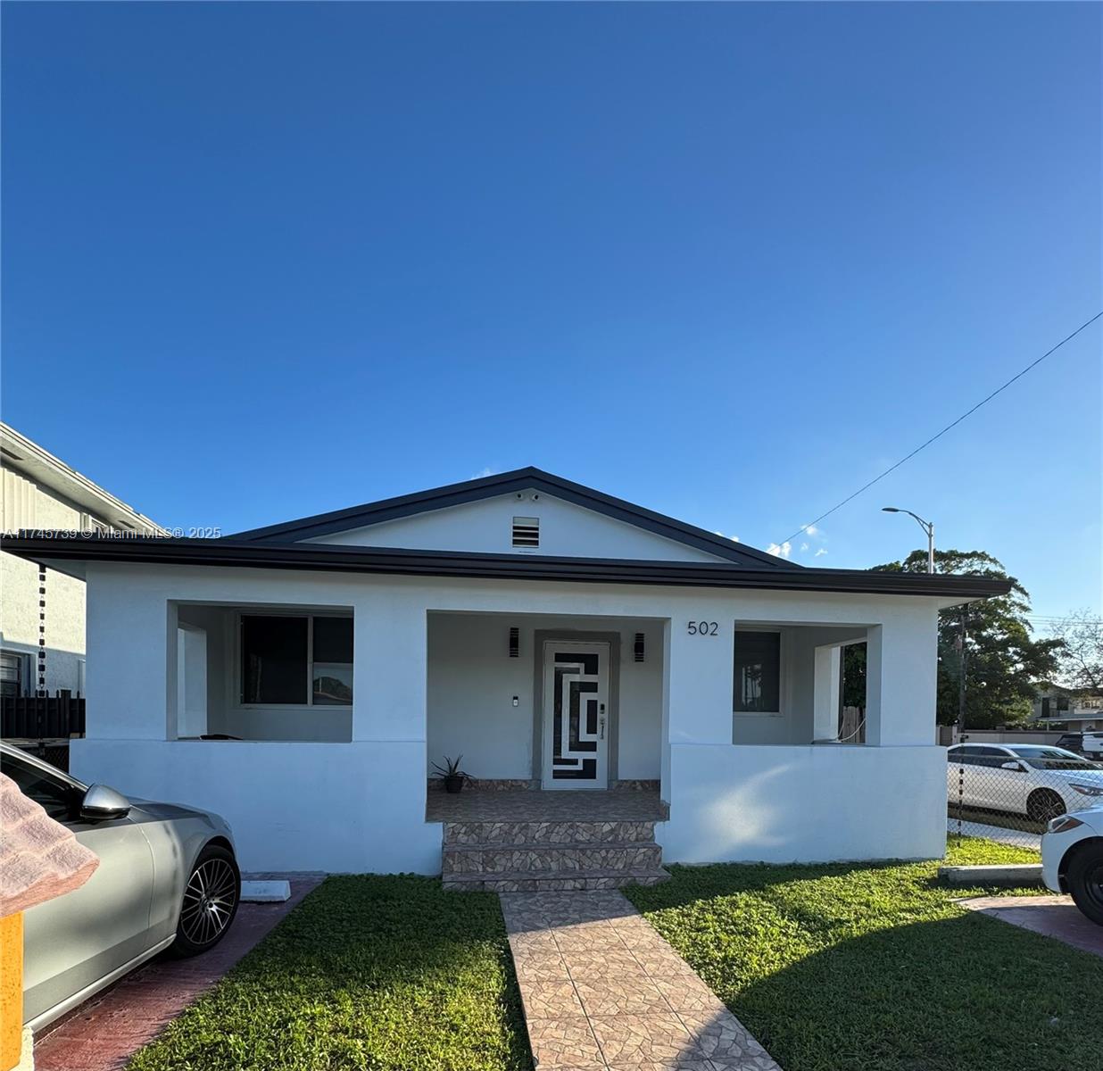 Photo 1 of 502 E 14th St, Hialeah, Florida, $550,000, Web #: 11745739