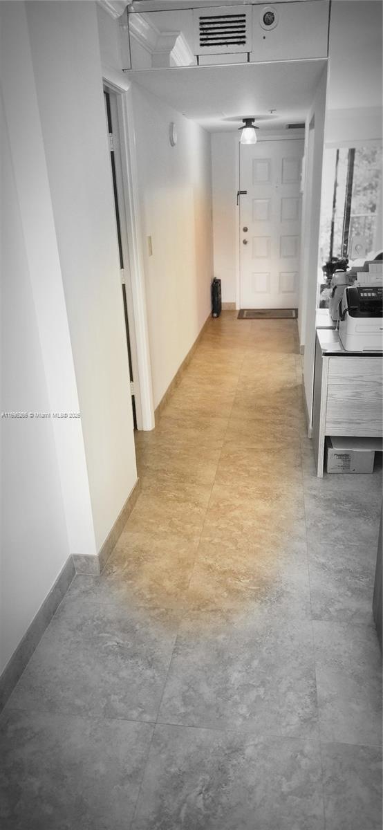 SUMMIT CONDO SOUTH - Residential