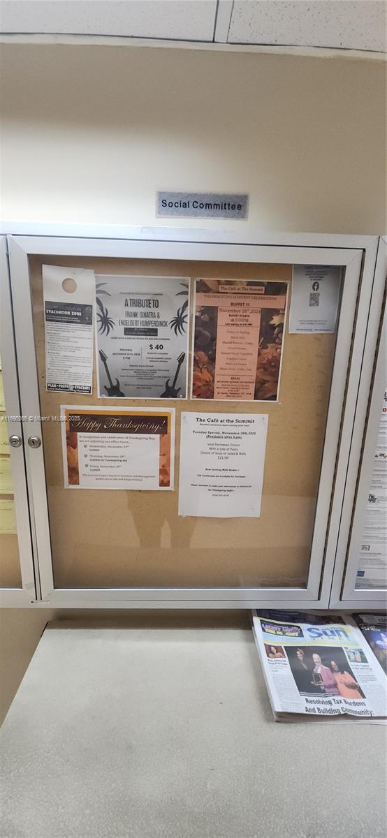 SUMMIT CONDO SOUTH - Residential