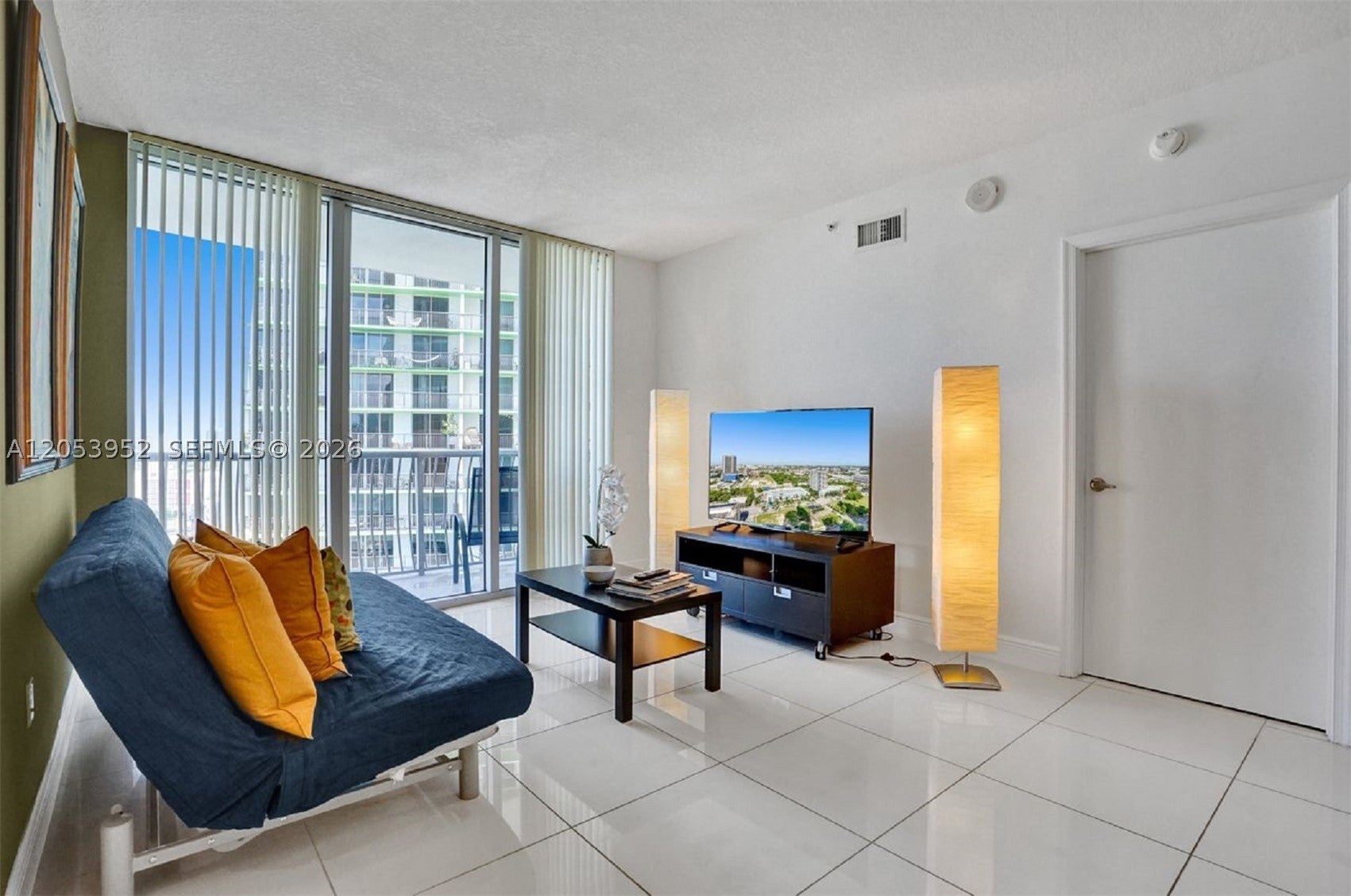 1750 N Bayshore Dr 2911