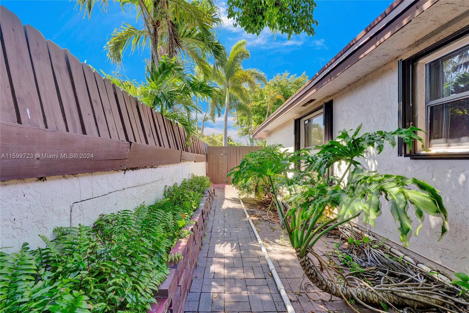 WOODRIDGE AT CALF CLUB CO - Residential