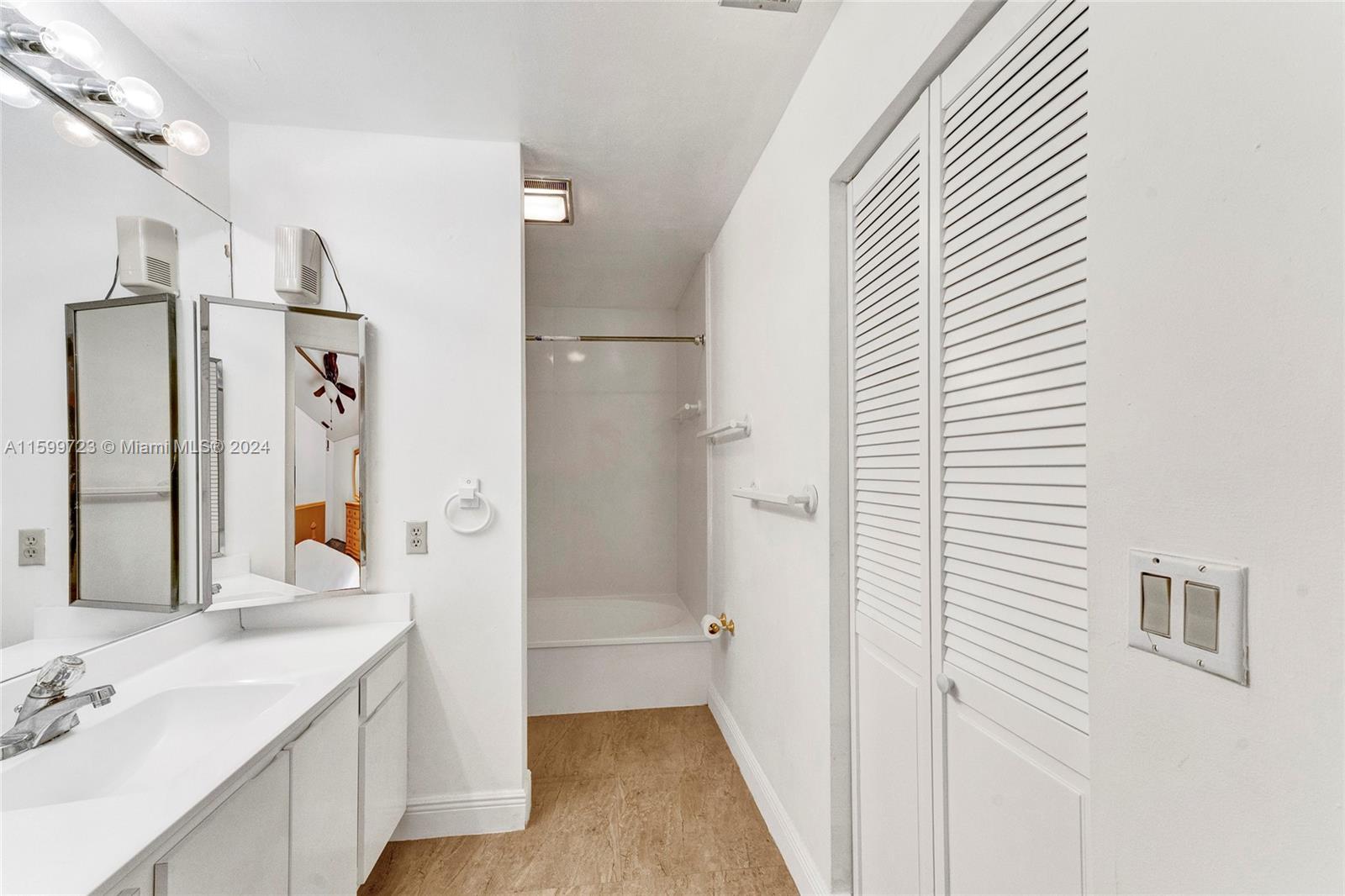 WOODRIDGE AT CALF CLUB CO - Residential