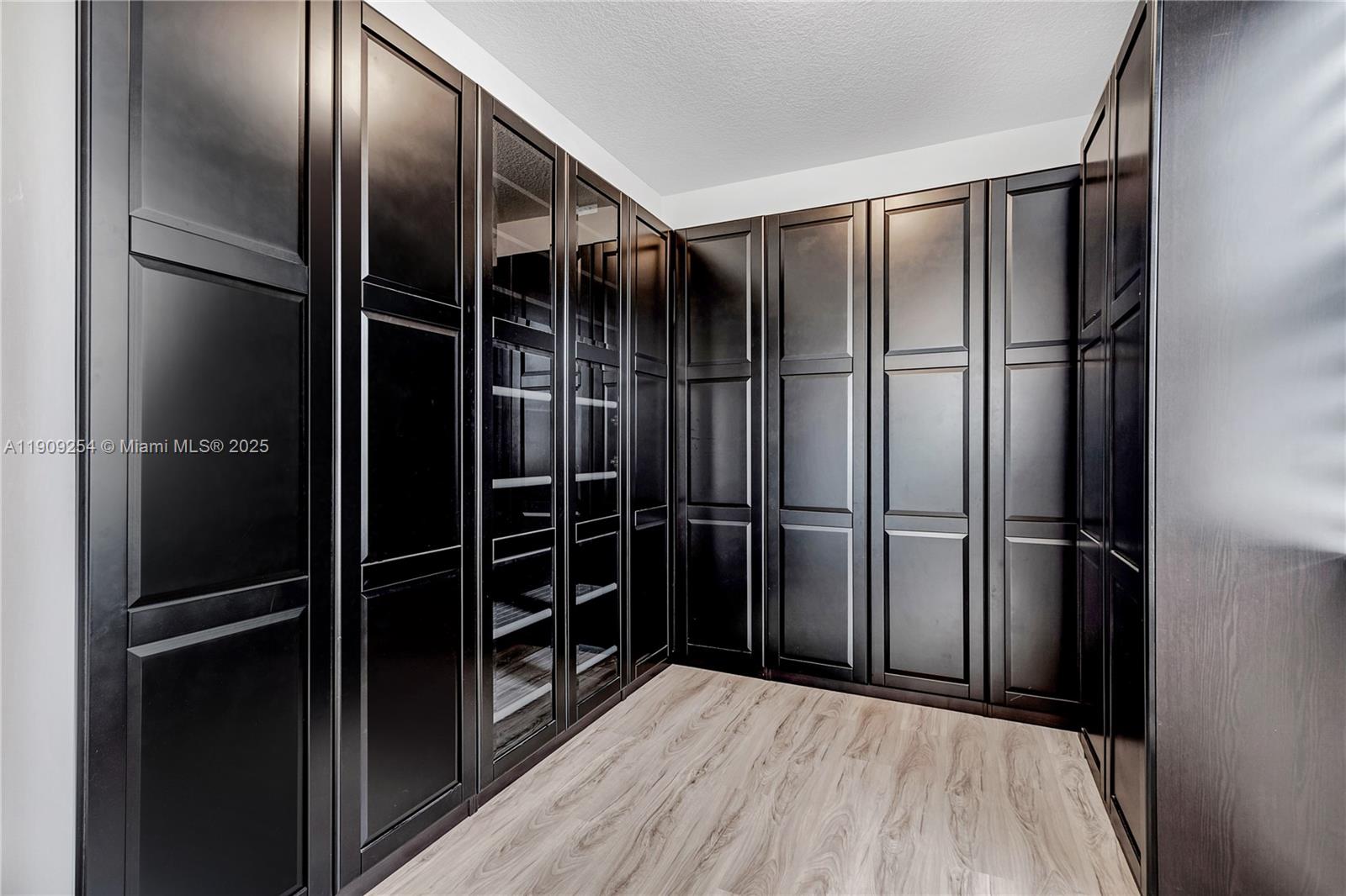 BONTERRA - Residential Lease