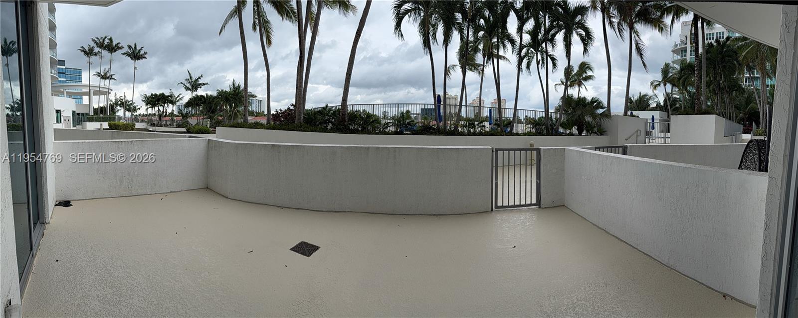 UPTOWN MARINA LOFTS CONDO - Residential