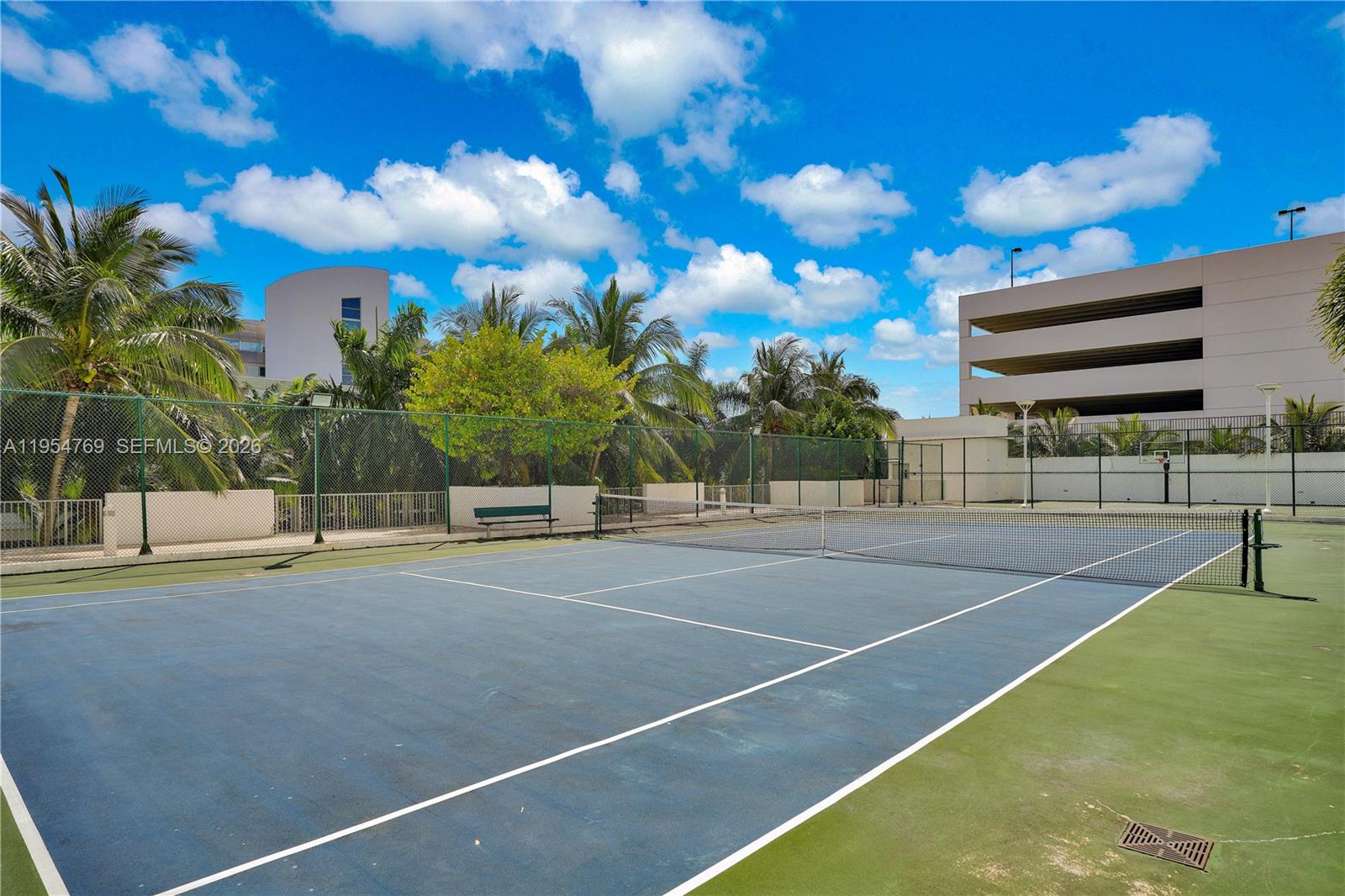 UPTOWN MARINA LOFTS CONDO - Residential