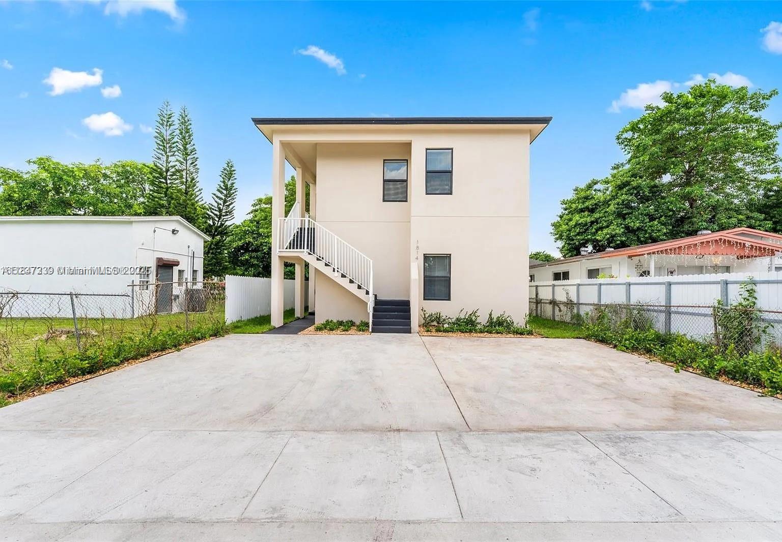 NO MIAMI EST SEC 3 - Land