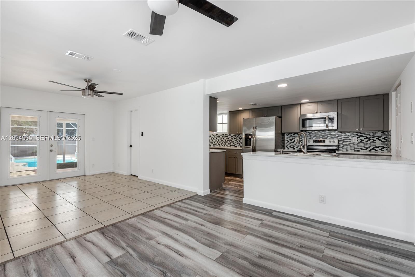 VICTORIA WOODS PL 1 - Residential Lease