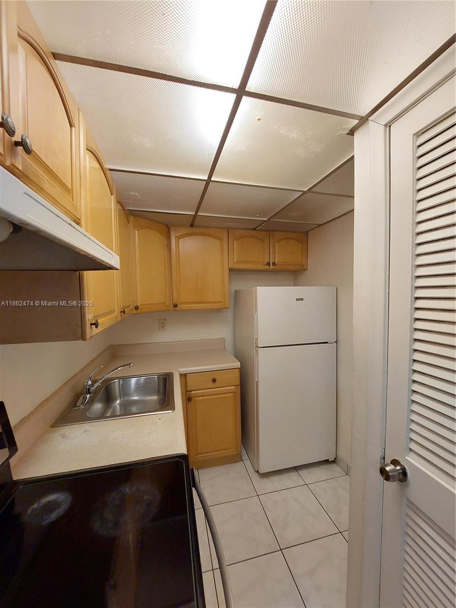 CORAL RIDGE ISLES - Residential Lease