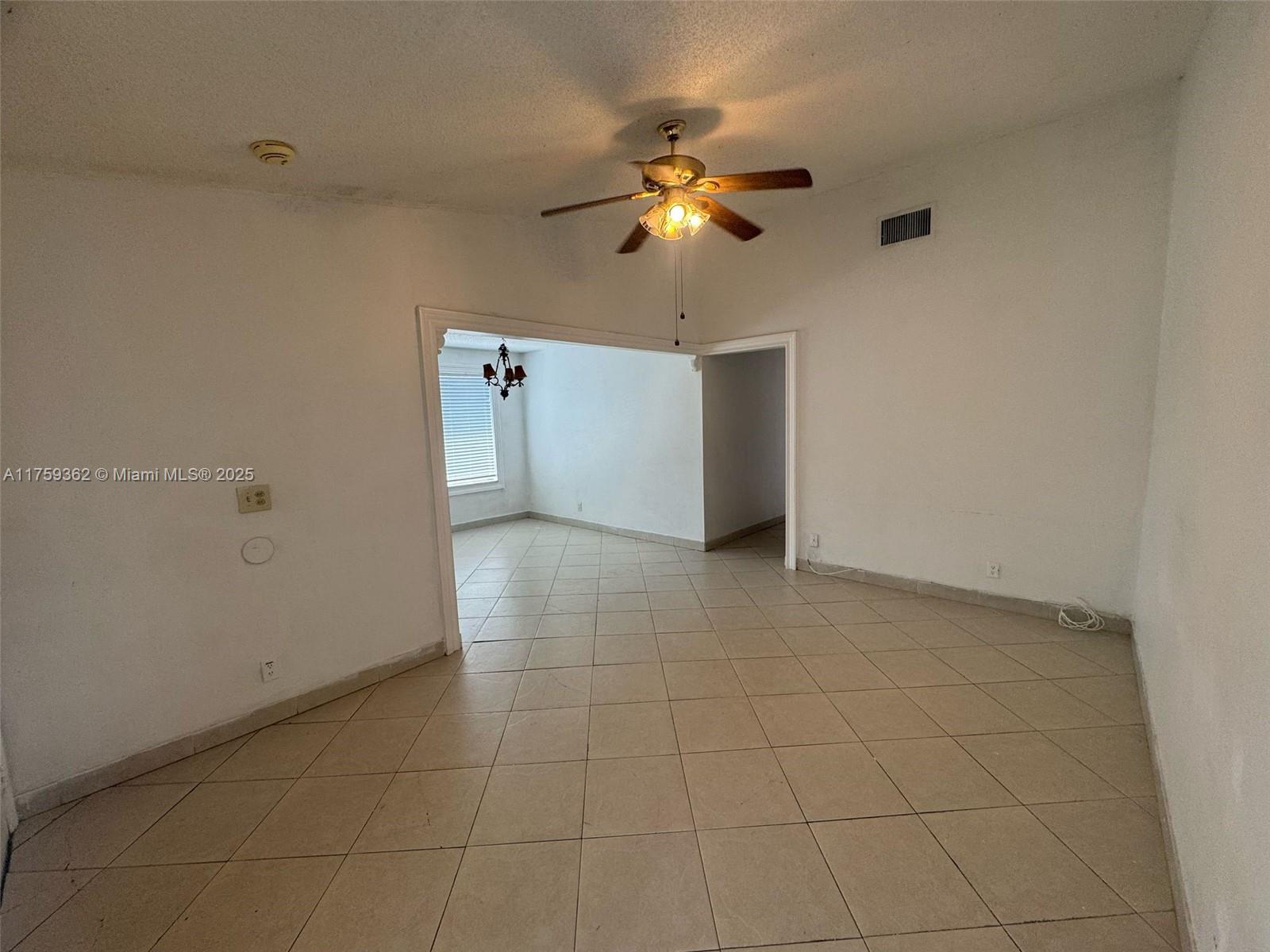 FOREST CONDO - Residential Lease