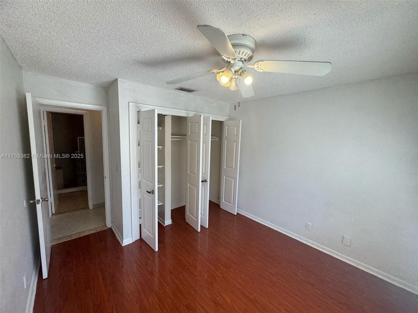 FOREST CONDO - Residential Lease