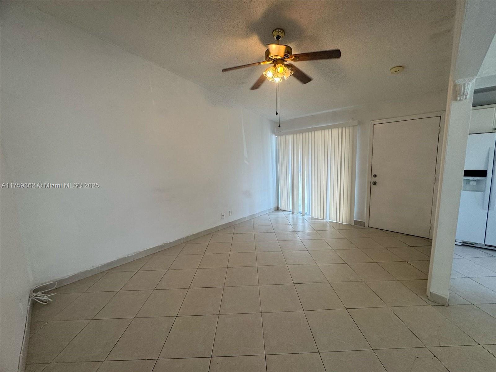 FOREST CONDO - Residential Lease