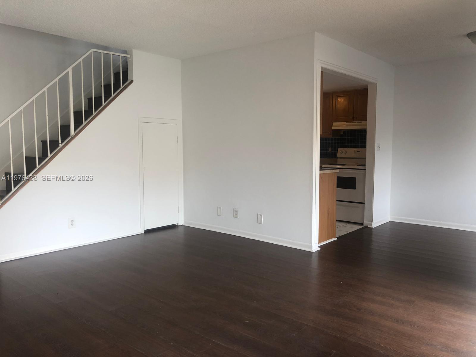 COVENTRY HOUSE - Residential