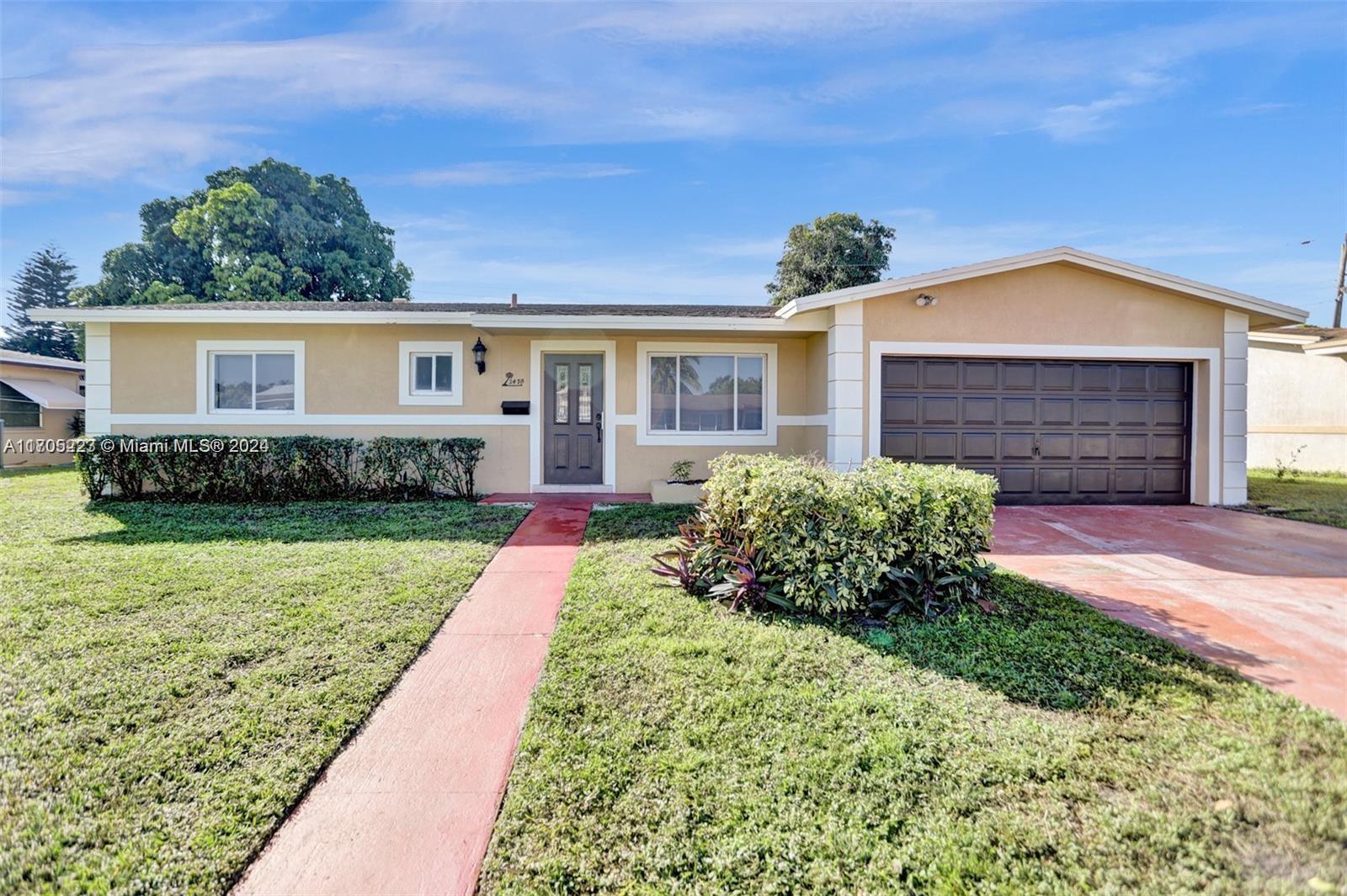 3478 Nw 26th St, Lauderdale Lakes, Broward County, Florida - 2 Bedrooms  
2 Bathrooms - 