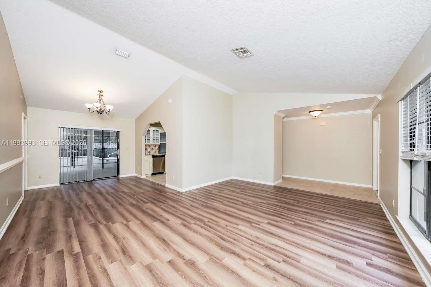 SUGAR POND MANOR OF WELLI - Residential Lease