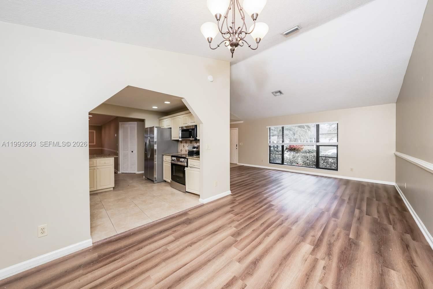 SUGAR POND MANOR OF WELLI - Residential Lease