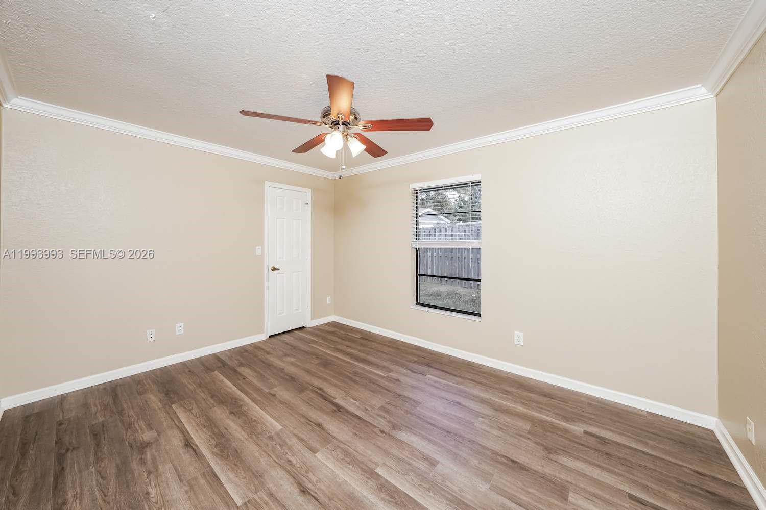 SUGAR POND MANOR OF WELLI - Residential Lease