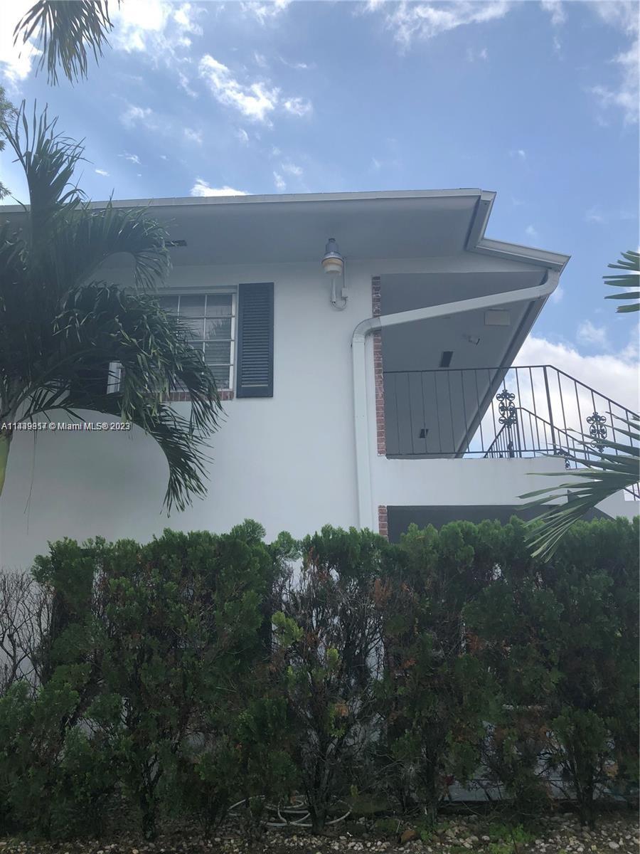 COLONIAL HOUSE CONDO - Residential Lease