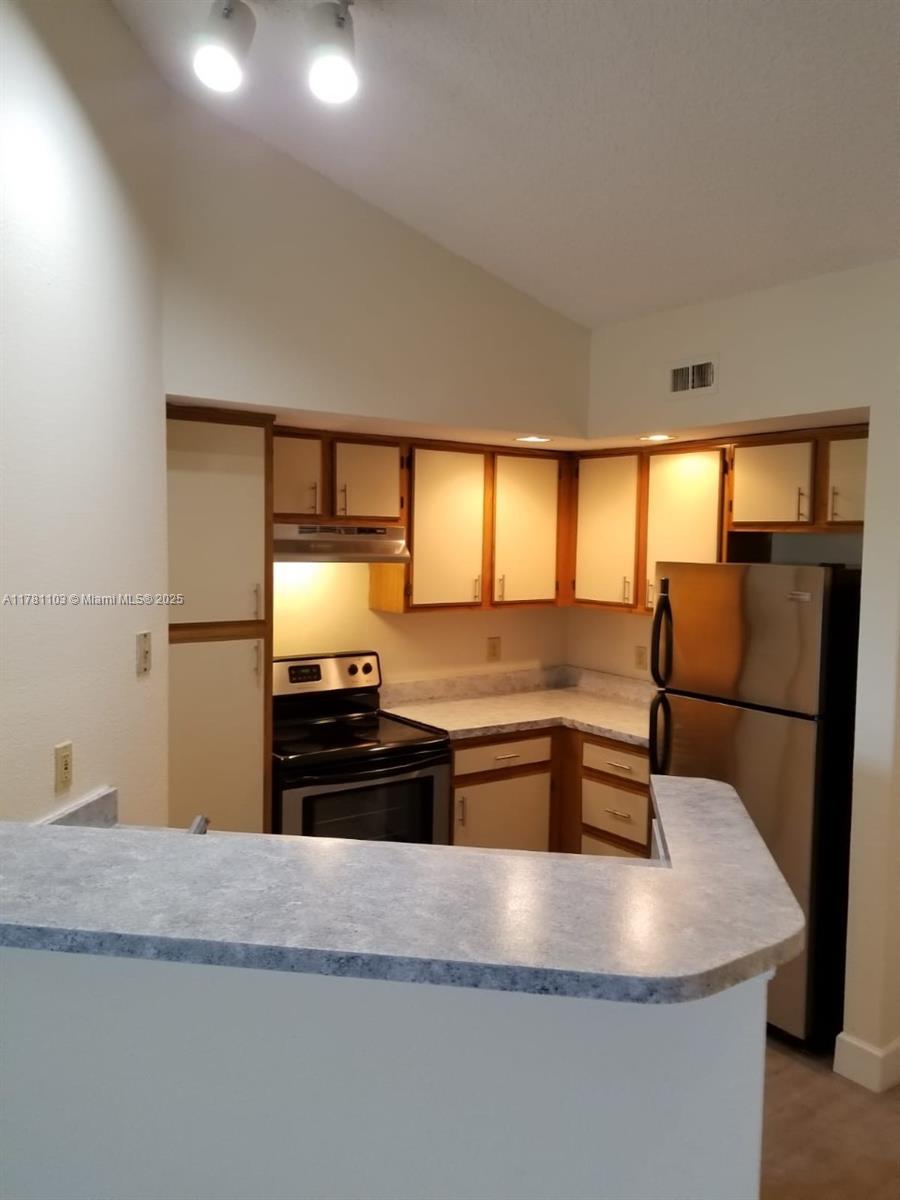 13090 Vista Isles Dr 124