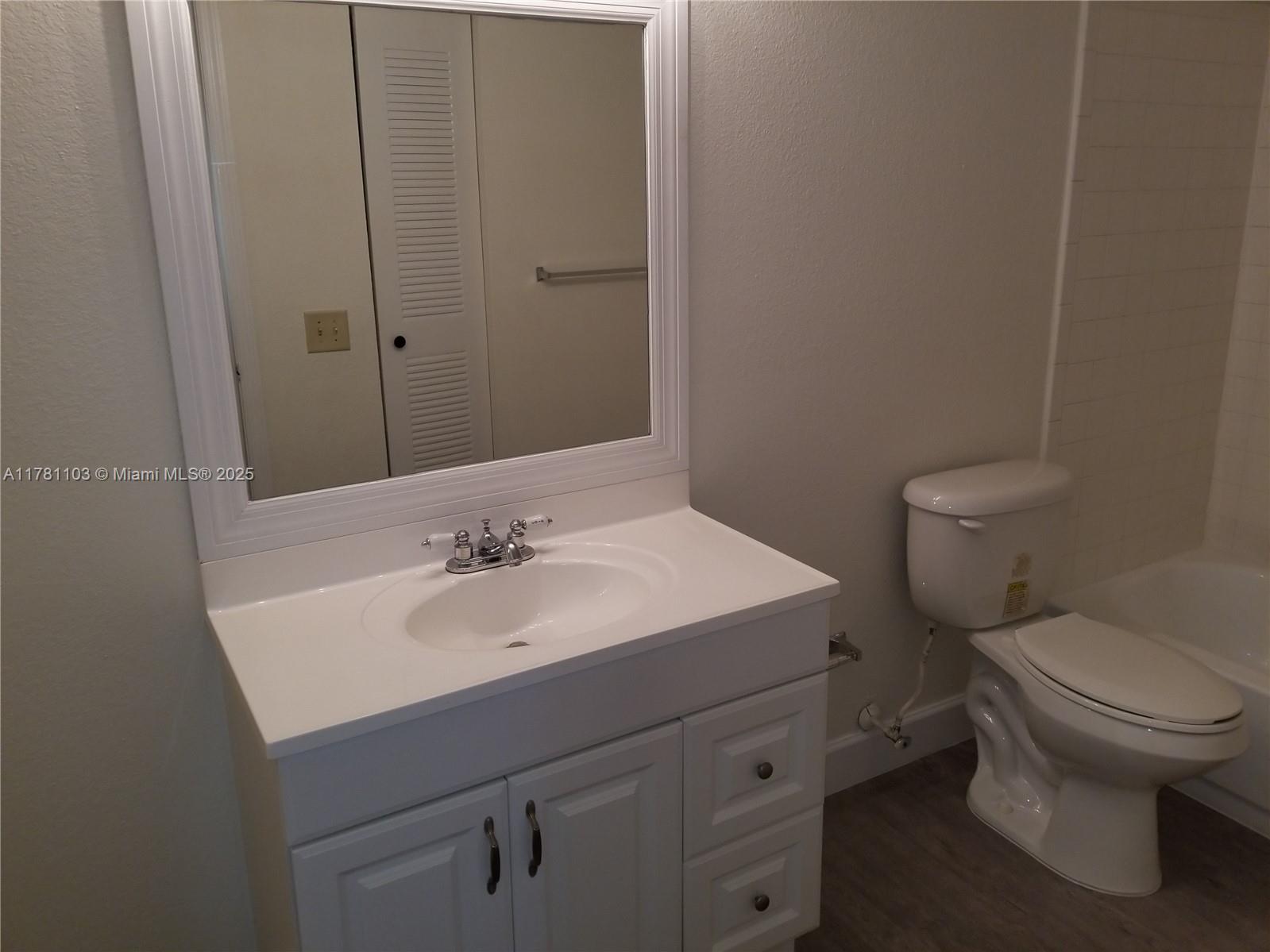 13090 Vista Isles Dr 124