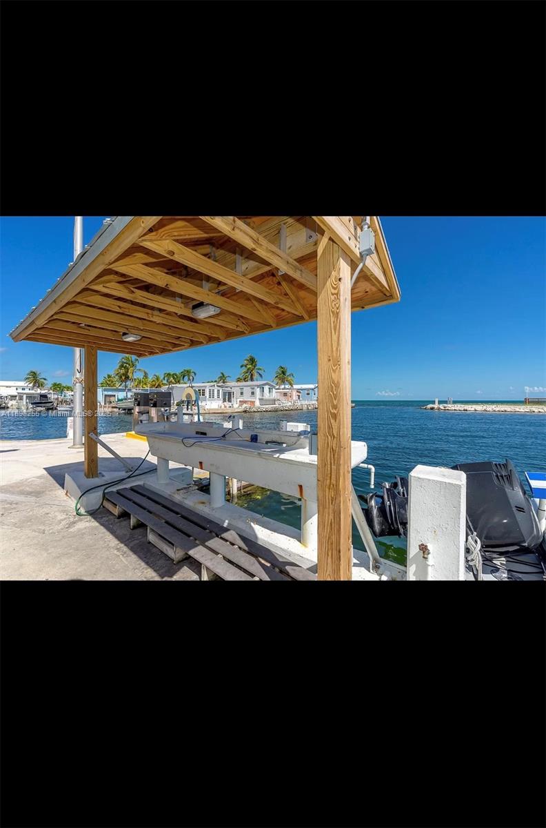 LONG KEY PROJ PROP LINE S - Residential Lease