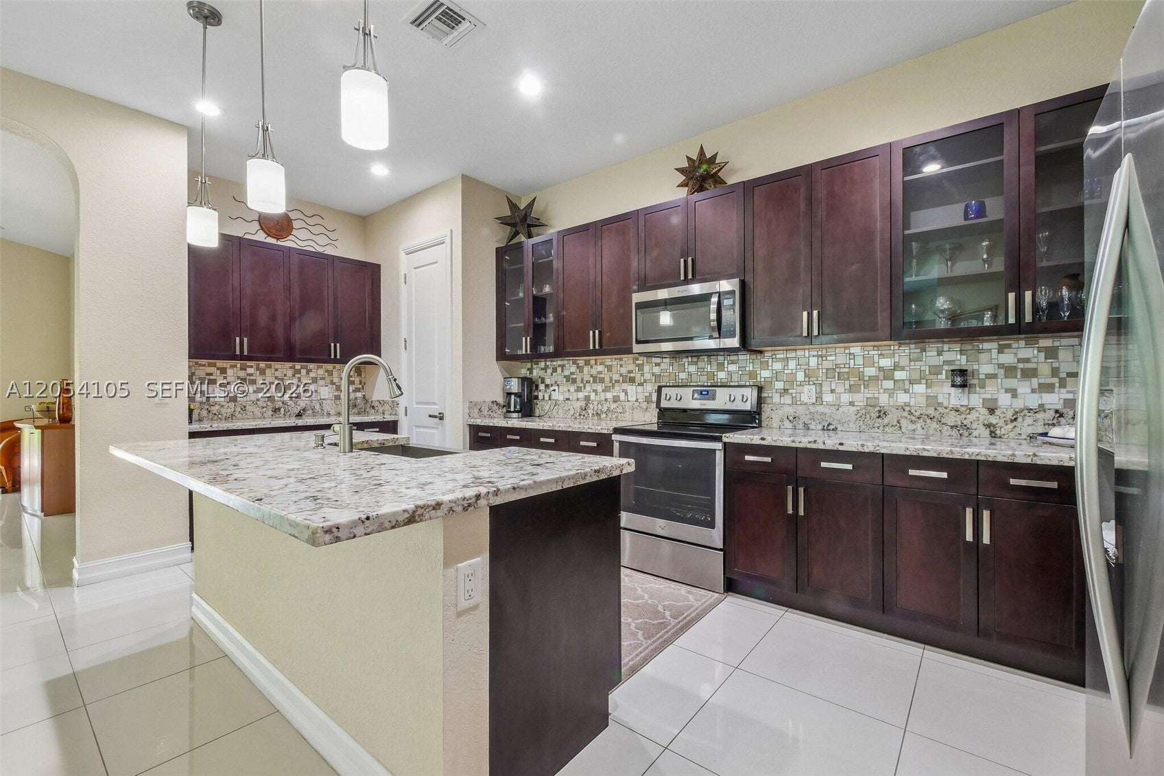 1053 SW 113th Way