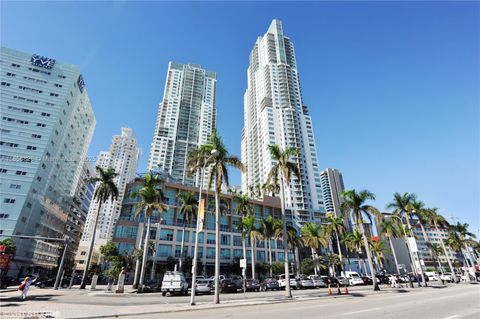 253 NE 2ND 3006 Miami FL 33132