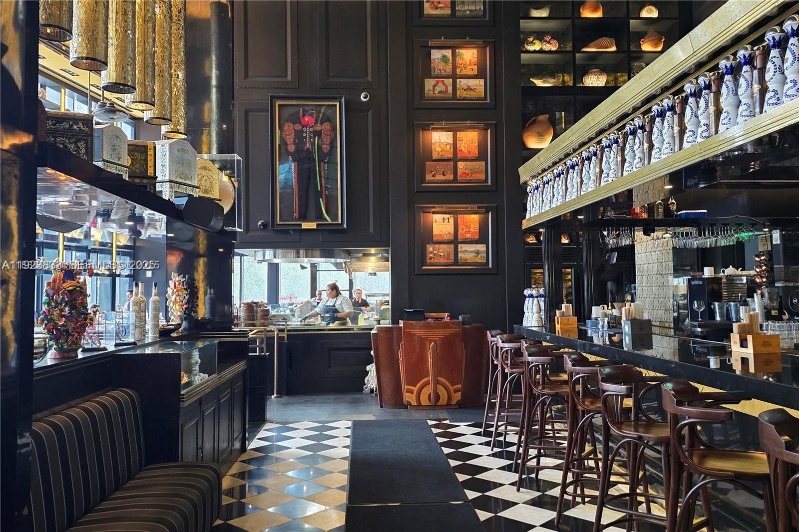 ICON BRICKELL NO TWO - Residential