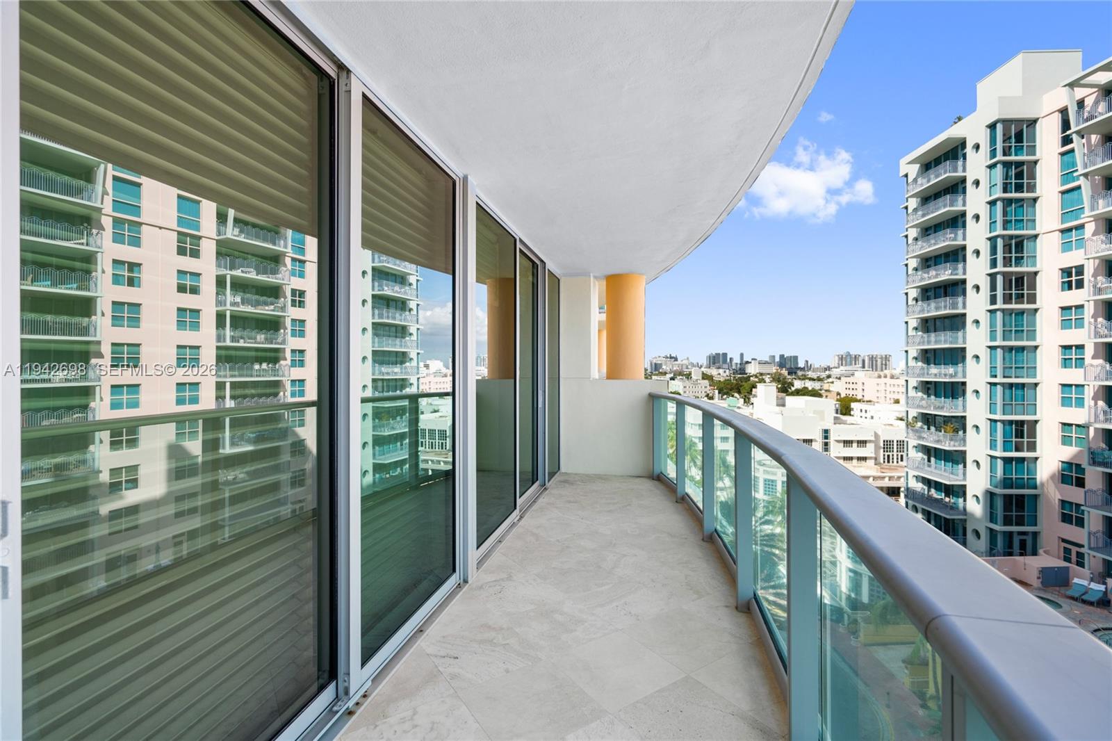 IL VILLAGGIO ON SOUTH BEA - Residential