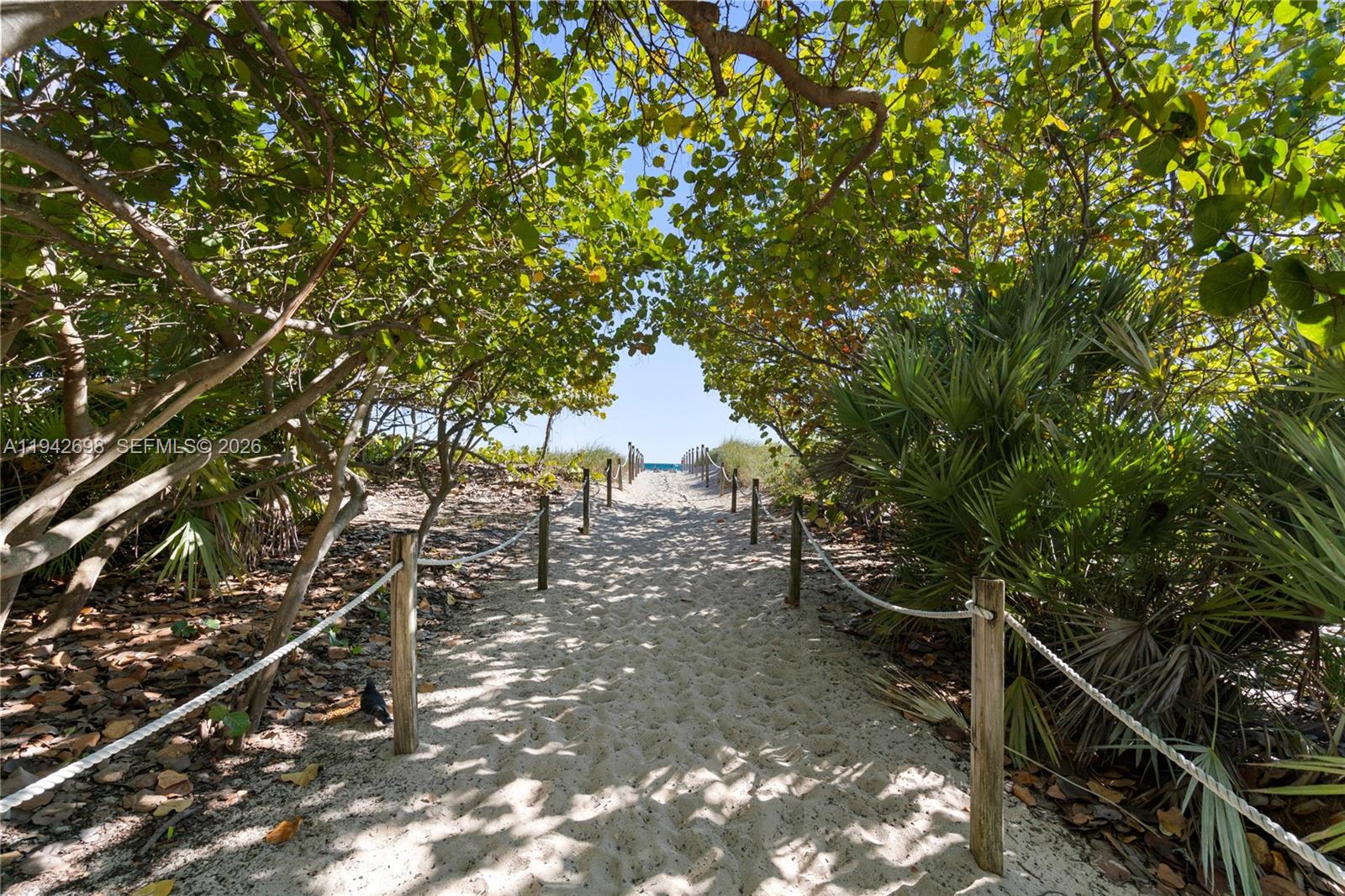 IL VILLAGGIO ON SOUTH BEA - Residential