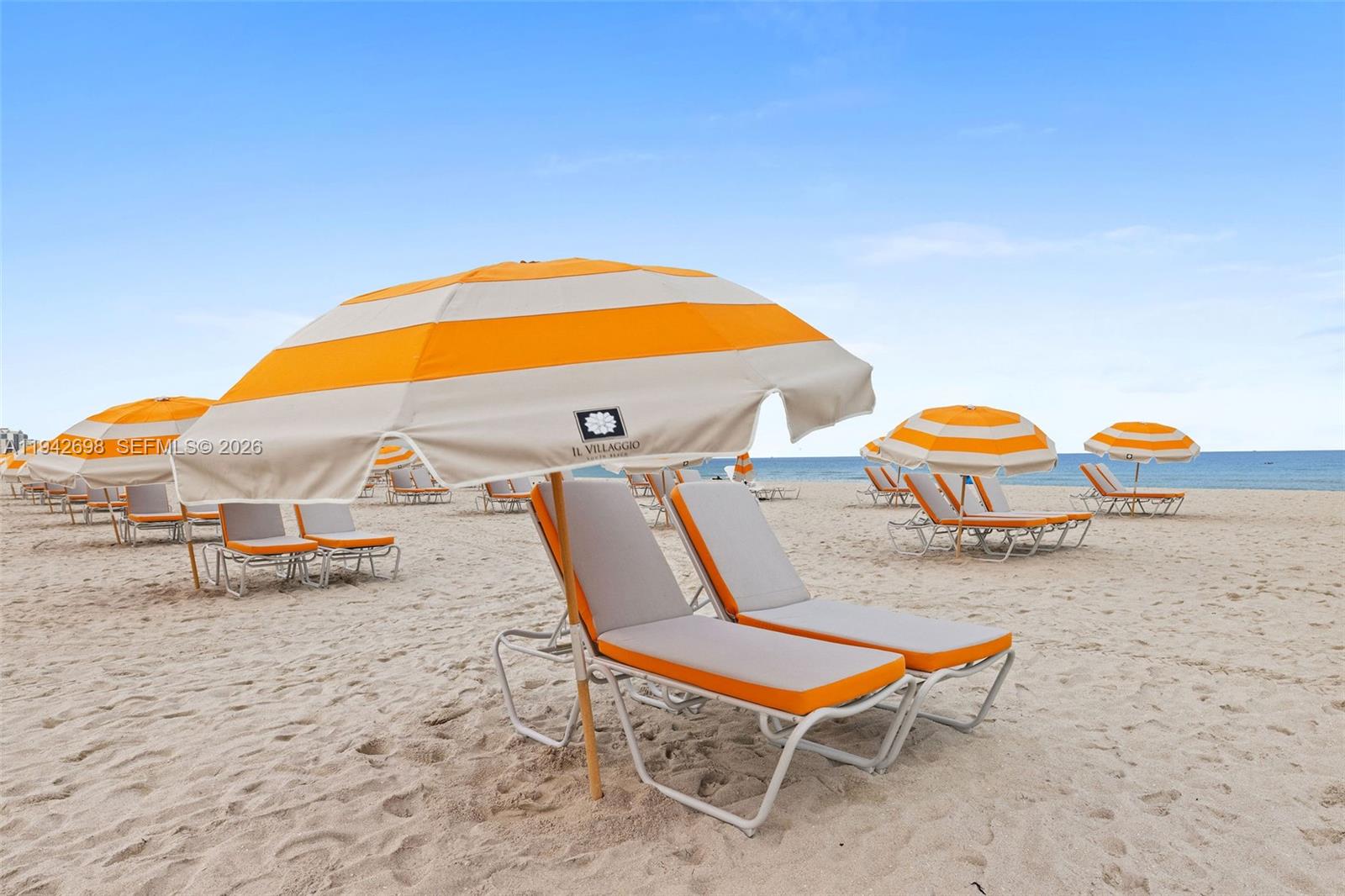 IL VILLAGGIO ON SOUTH BEA - Residential