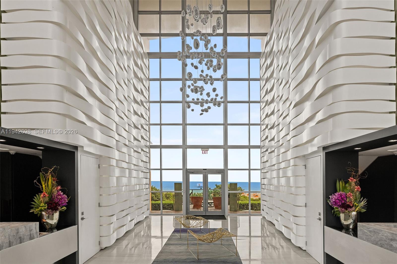 IL VILLAGGIO ON SOUTH BEA - Residential