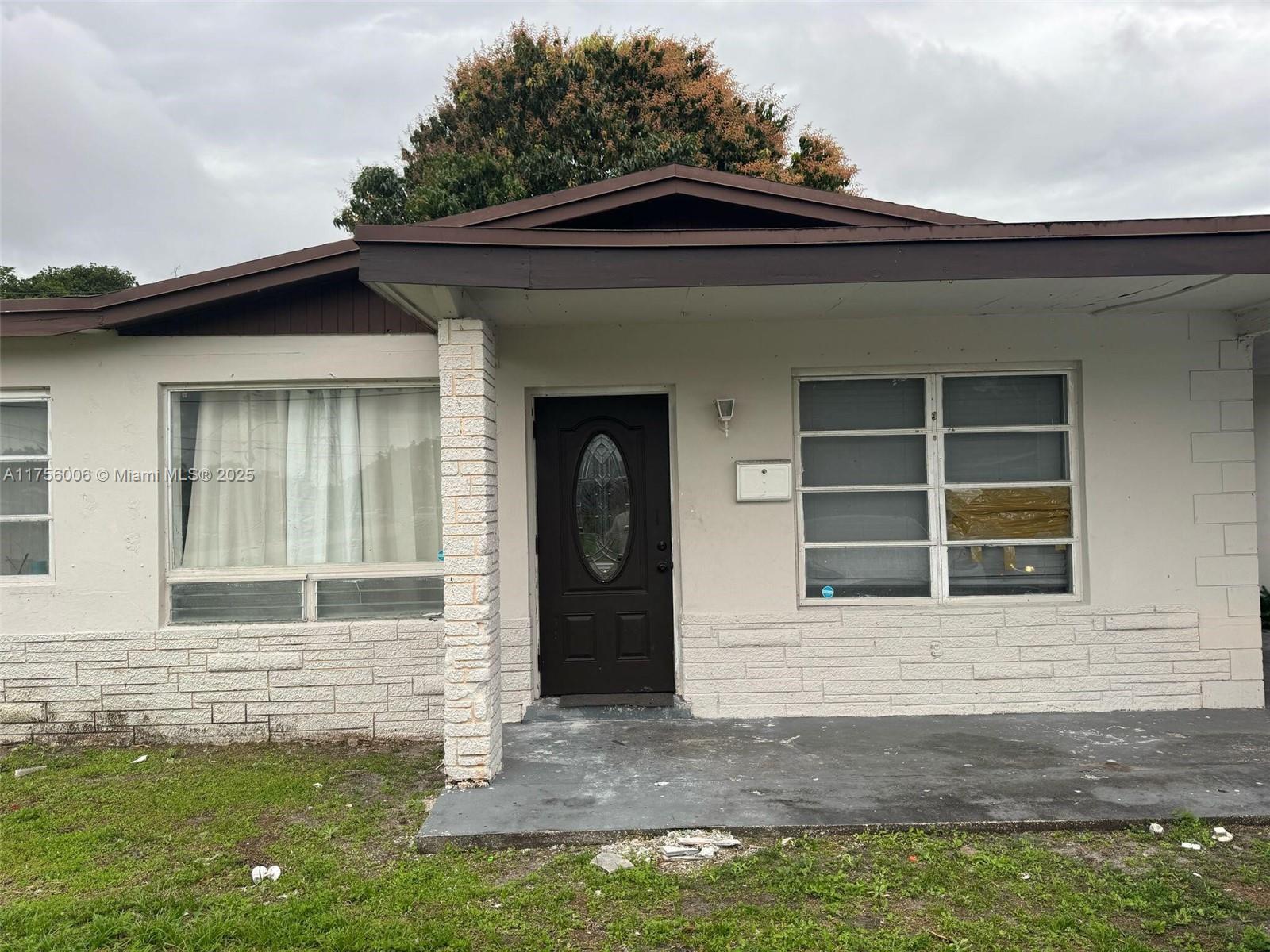 Great first time home buyer or investor opportunity. Home has 2017 roof, bathroom and kitchen recently remodeled, Property has a lot of potential but need some minor repairs and TLC. Home has its own spacious laundry room. Covered Patio and carport.