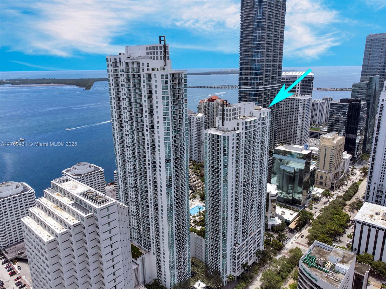 THE PLAZA 901 BRICKELL CO - Residential