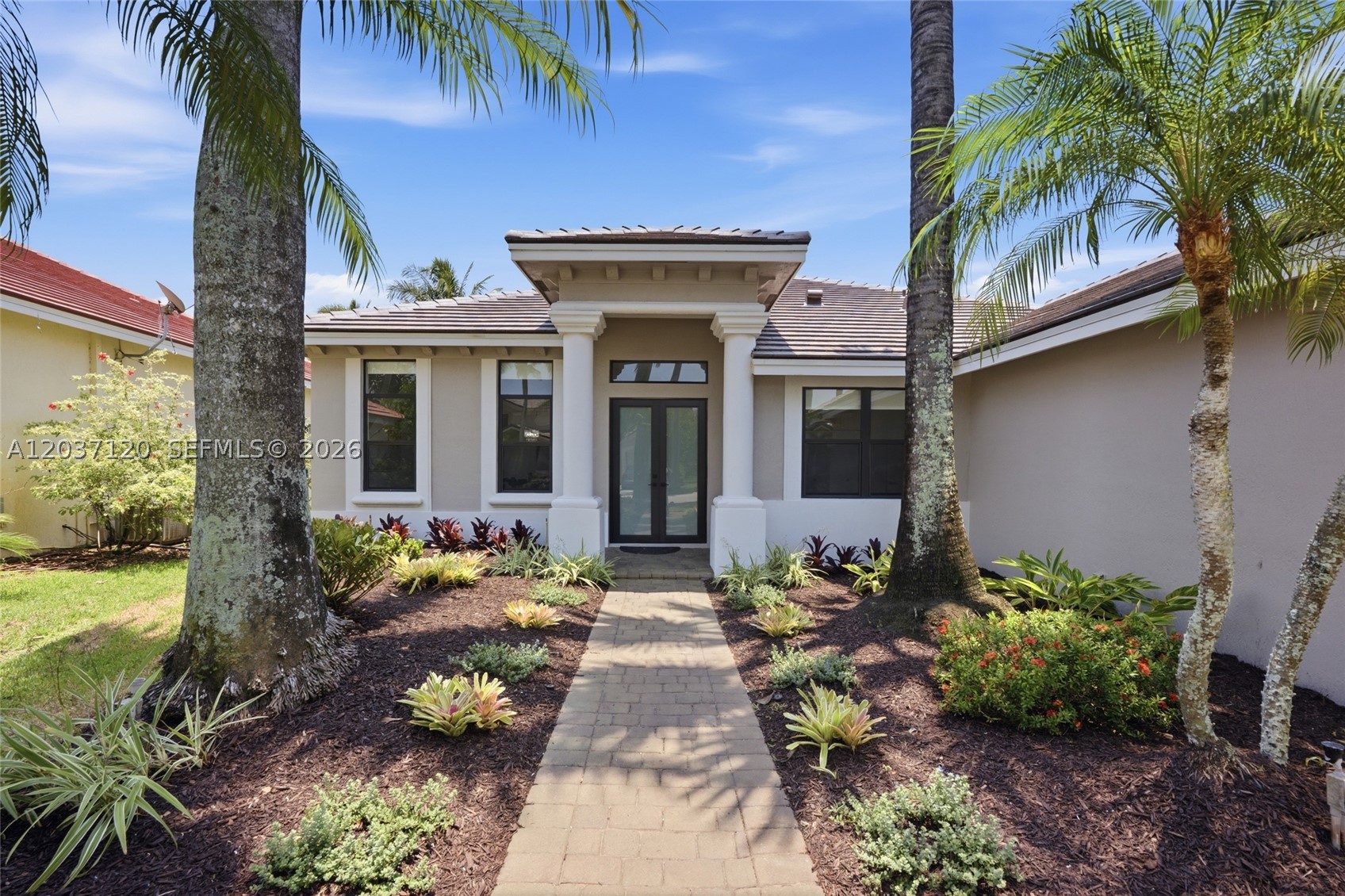 2048 Quail Roost Dr