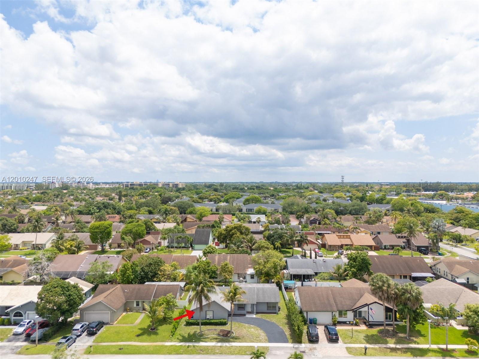 BOULEVARD WOODS NORTH - Residential