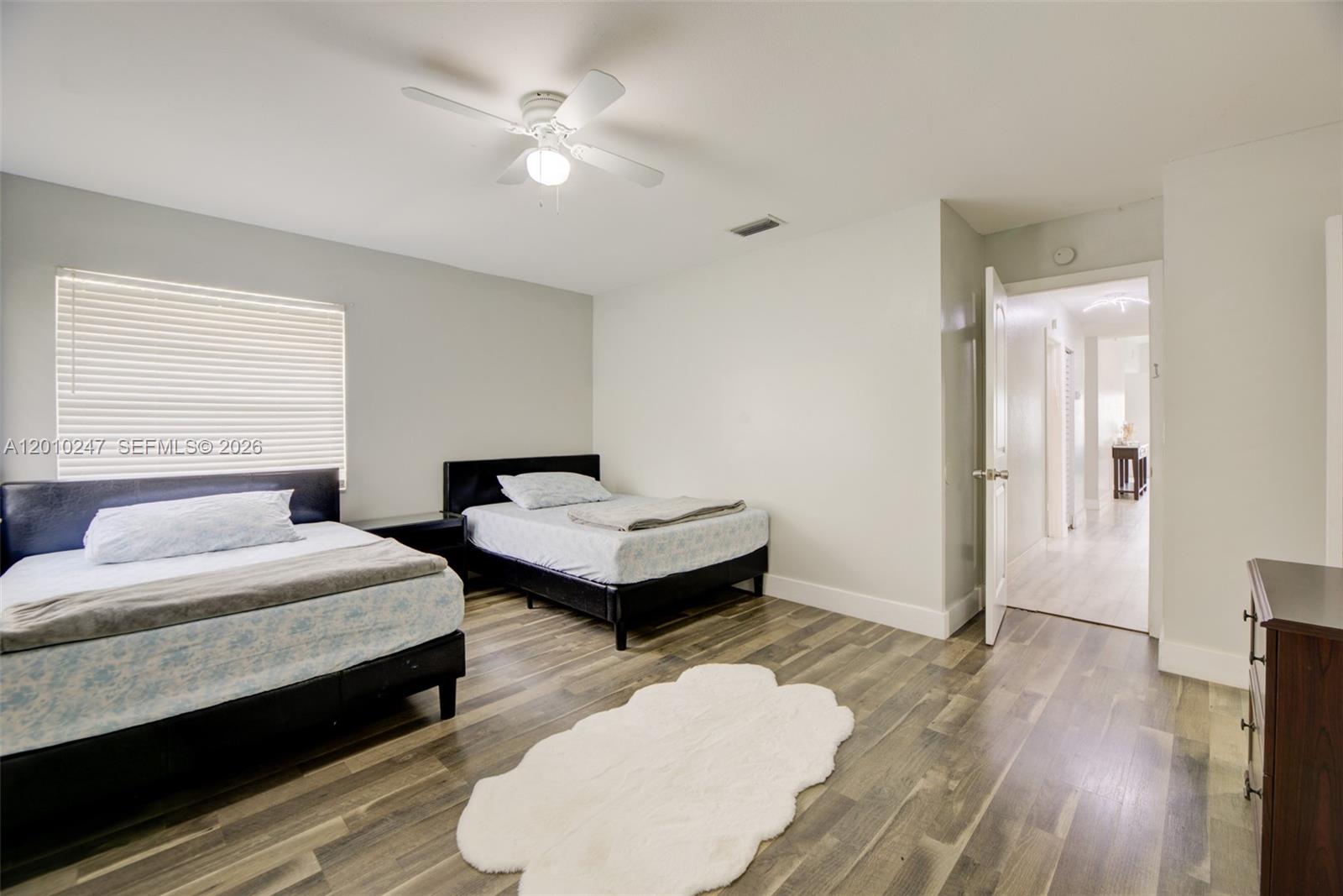 BOULEVARD WOODS NORTH - Residential