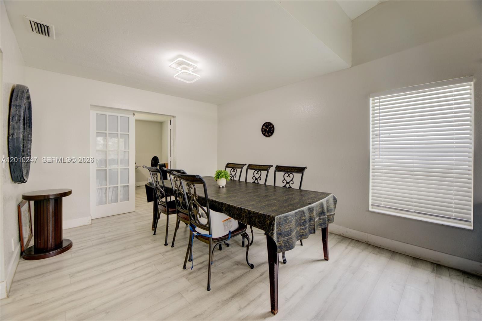 BOULEVARD WOODS NORTH - Residential