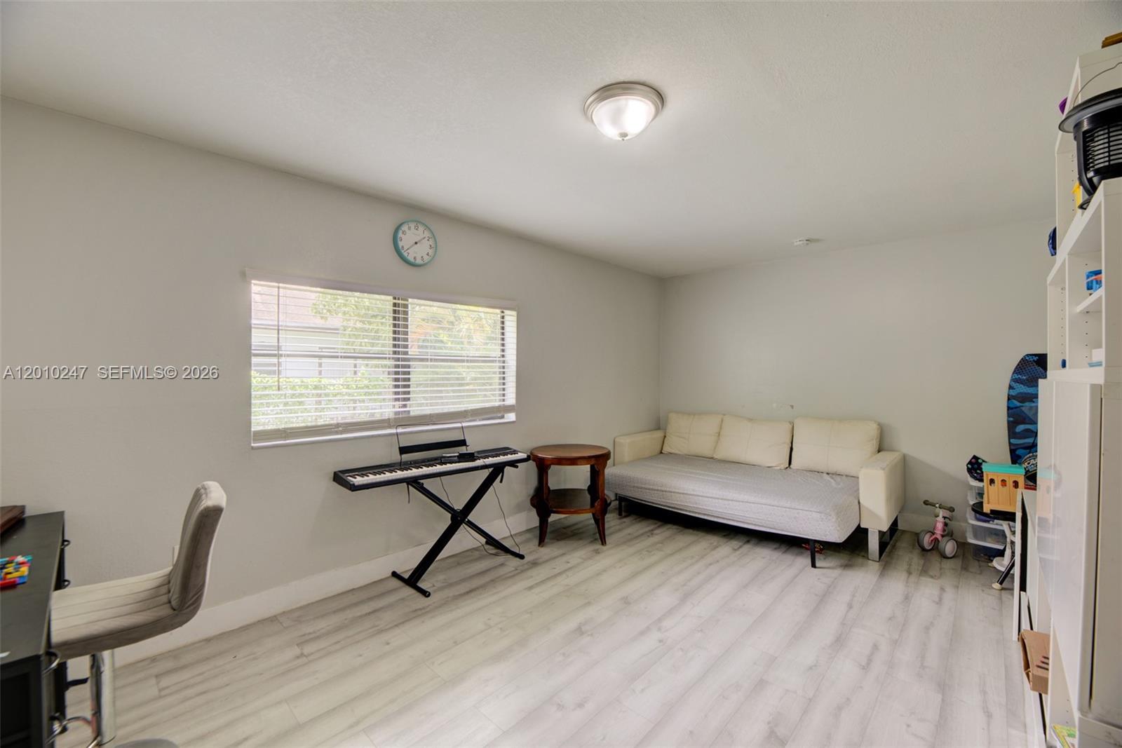 BOULEVARD WOODS NORTH - Residential