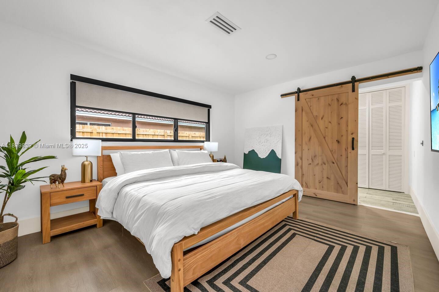 CORAL RIDGE ISLES - Residential Lease