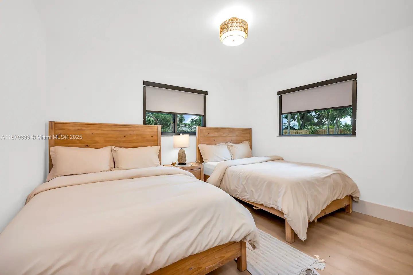 CORAL RIDGE ISLES - Residential Lease