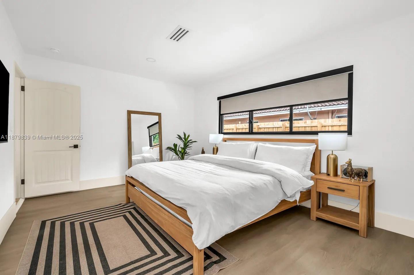 CORAL RIDGE ISLES - Residential Lease