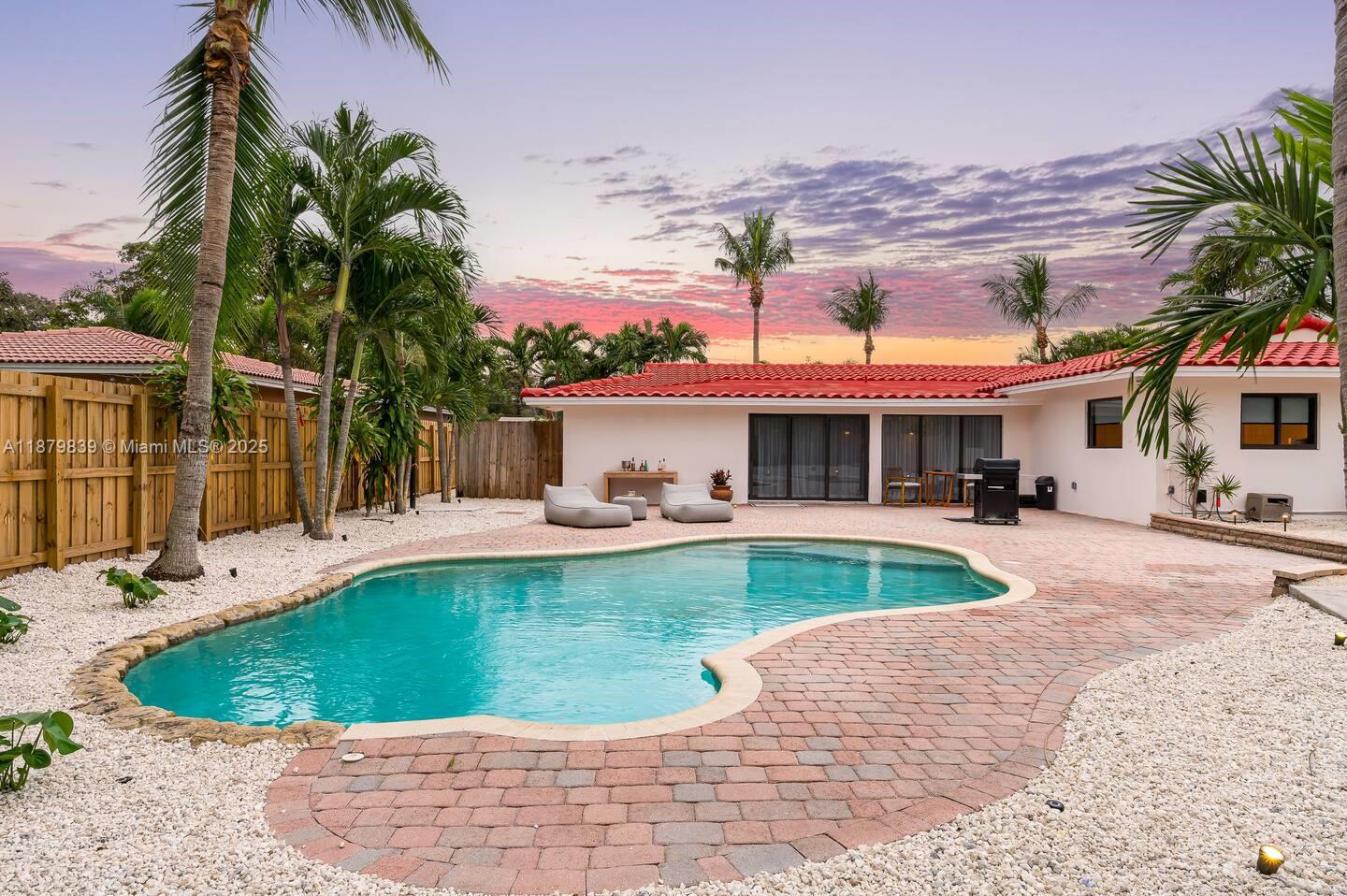 CORAL RIDGE ISLES - Residential Lease