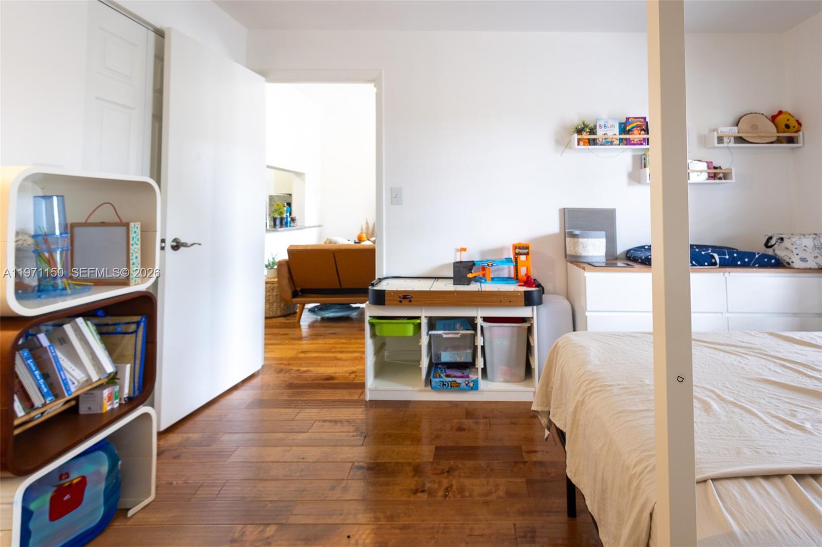 BOCA COVE CONDO - Residential