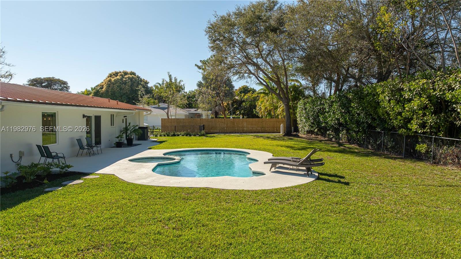 OLD CUTLER ESTATES SEC 2 - Residential