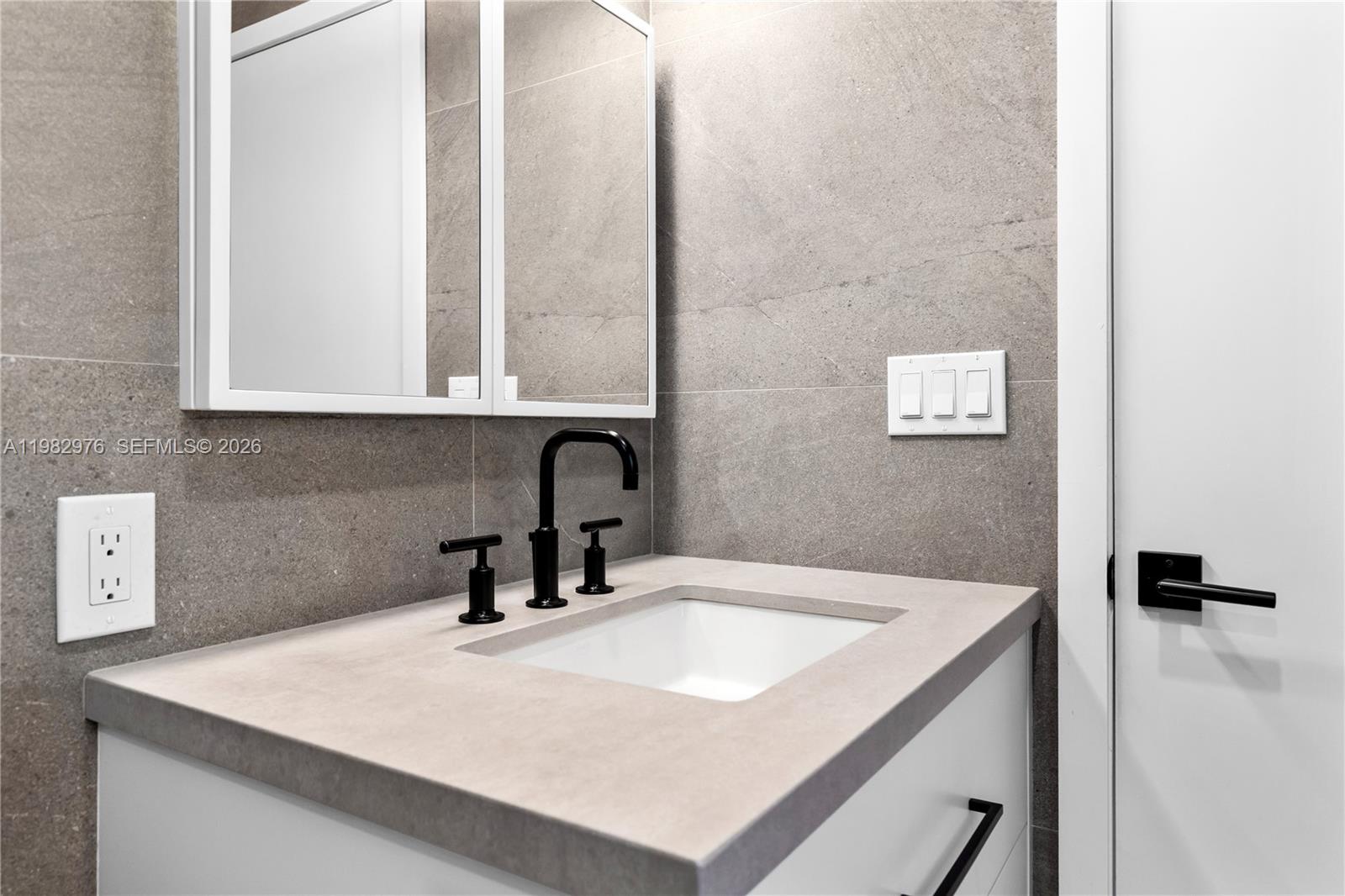 OLD CUTLER ESTATES SEC 2 - Residential