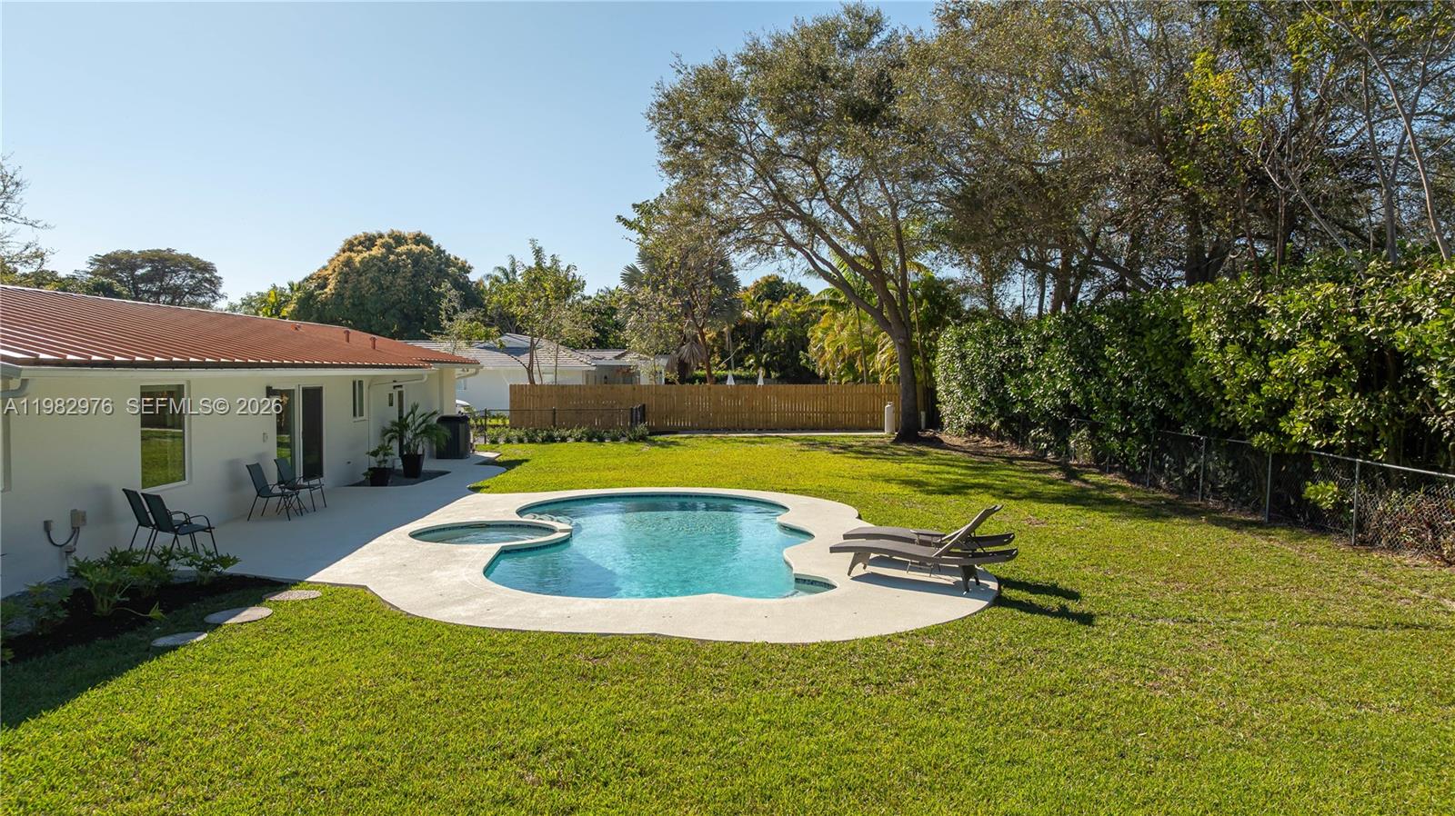 OLD CUTLER ESTATES SEC 2 - Residential