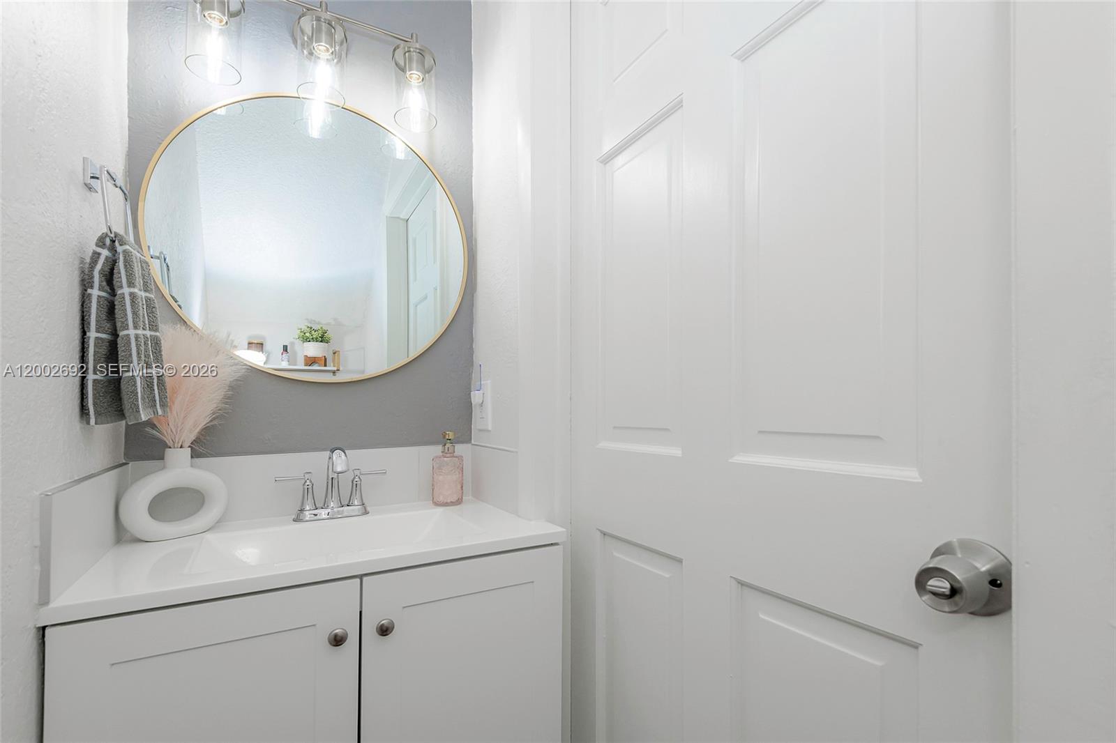 INTERNATIONAL PRINCESS - Residential